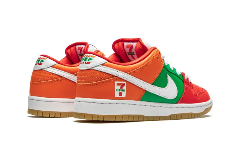 Nike Dunk SB Dunk Low '7 Eleven'